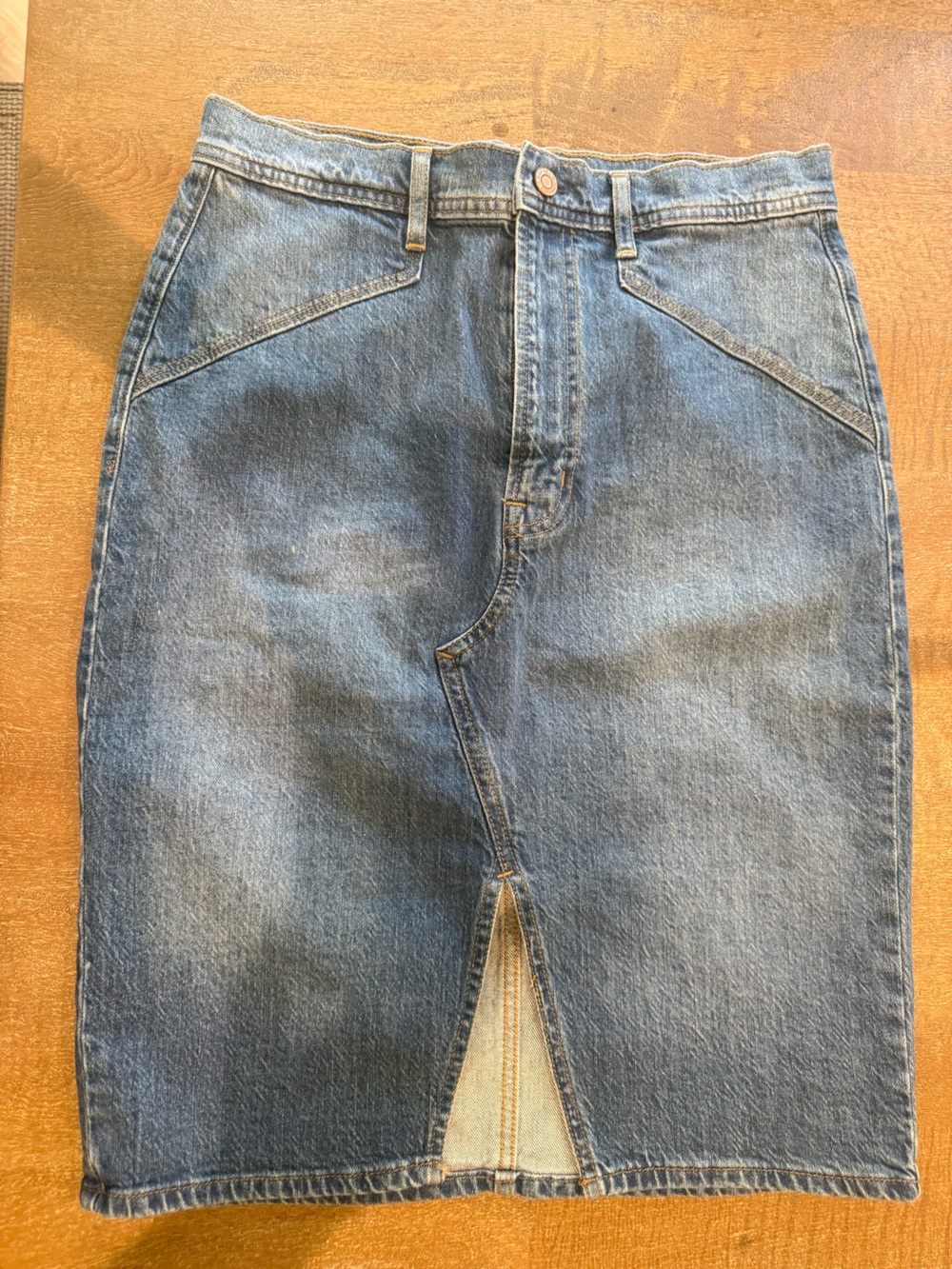 GAP Men's Denim Skirt in Medium Blue